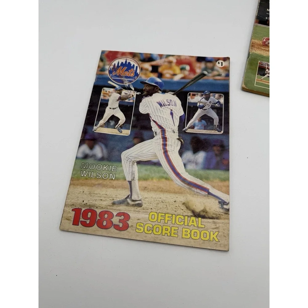 Vintage Baseball Magazine Lot 1983 NY Mets Score Book & 1988 Beckett Card Monthl